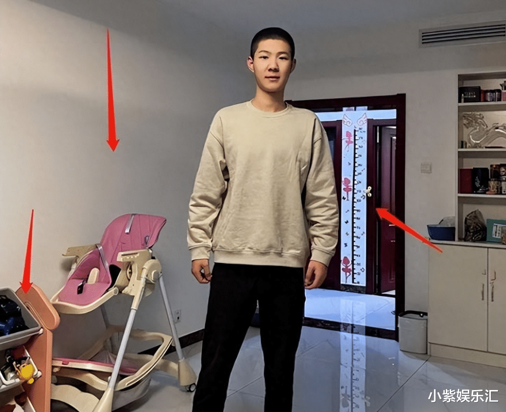 李双江儿子成为新爸爸!李天一形象巨变,家中婴儿用品堆积如山惊人细节曝光!
