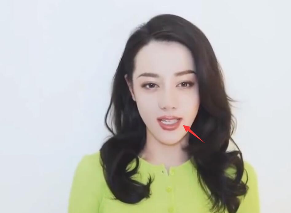 韩国女团 微博之夜众星VCR：杨紫嘴歪、热巴脸型大变、昔日组合状态相差大