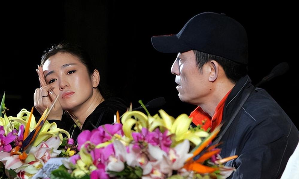 张艺谋被曝疑似婚变?陈婷取消“张艺谋妻子”认证,背后原因引人遐想