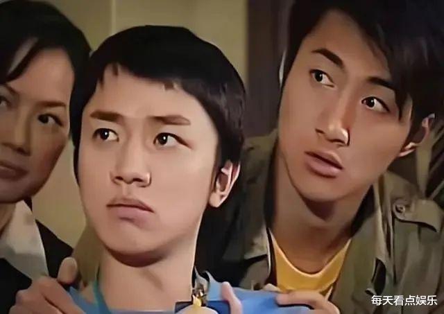 知名港星广东摆摊卖鸡爪!自曝比演戏还赚钱,已在佛山买了2套房