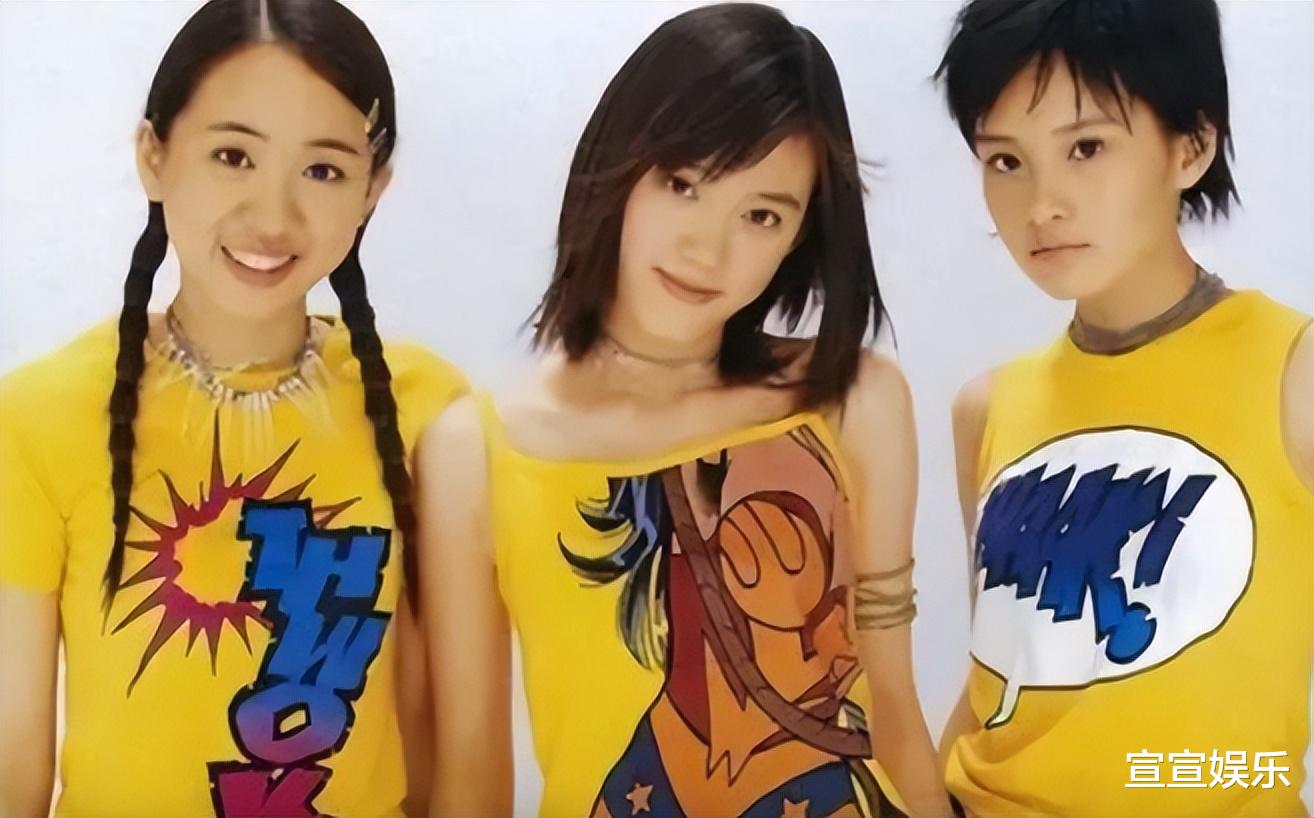 明道|明道首晒一家三口，官宣二胎将迎来小公主，却让41岁孕妻抱娃挨批