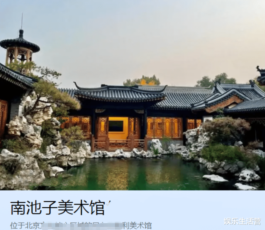 王艳逛园眼神抑郁，穿白裙无金银首饰公开告别，网友：净身出户？