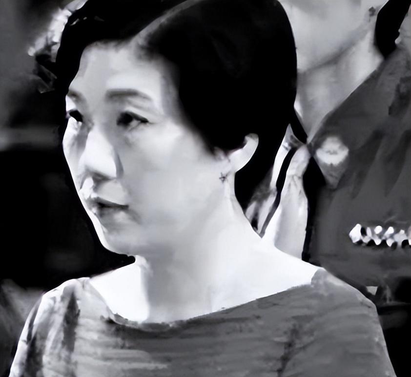 摄像头|与女星侍一夫!“四大女虎”落马,3人演“活春宫”,爱装摄像头