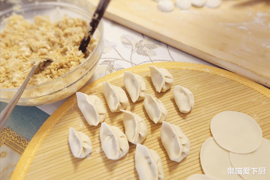 饺子|冬至吃饺子,萝卜大葱靠边站,首选4种“福气馅”,为家人祈福