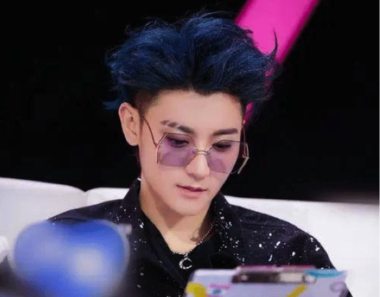 自称是当红歌手,却没有一首代表作,这8位歌手真敢说!