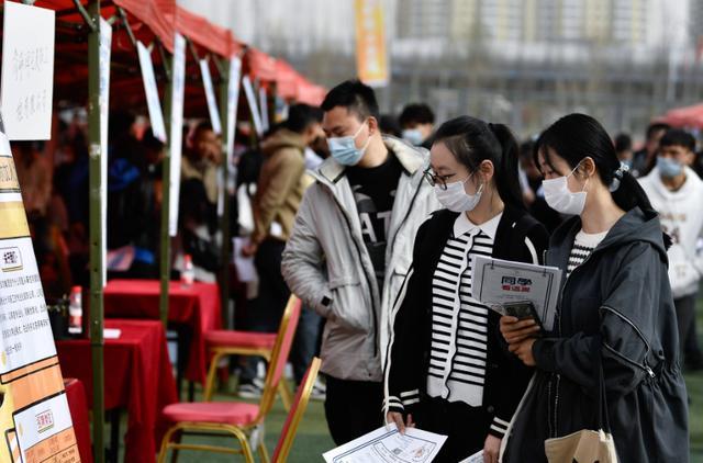 “i人”适合的职业，第三个出人意料，性格外向反而未必胜任