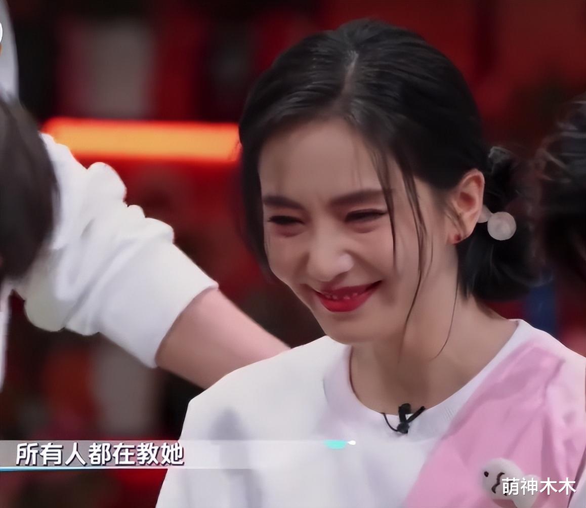 刘诗诗上综艺暴露真实性格，被吐槽无聊又端着，玩游戏都不懂规则