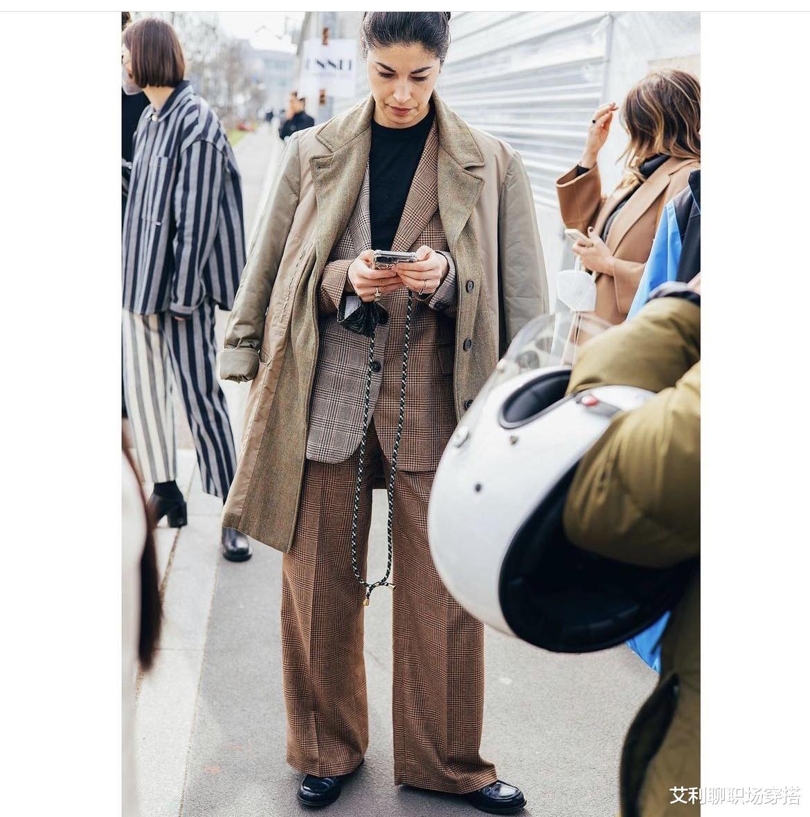 穿衣搭配|跟时尚圈职场人学搭配，西装穿出新意，职业风穿出个性，美得大气自信