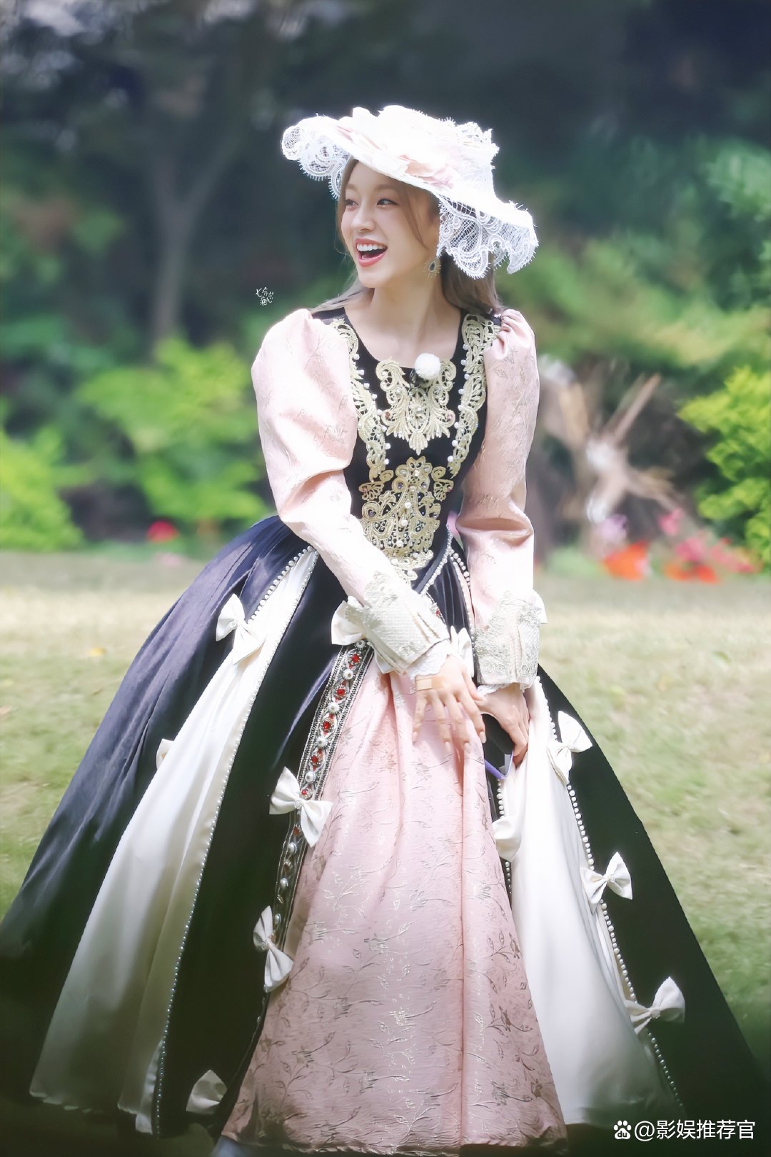 奔跑吧兄弟|奔跑吧开录不久便热搜不断，周深白鹿“脑残兄妹”登热搜