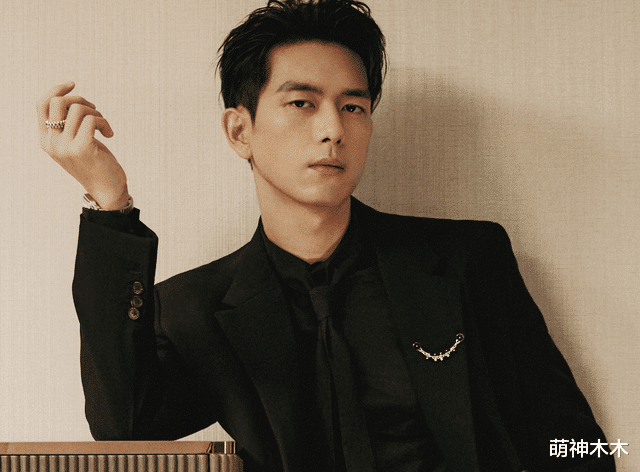 李现绯闻越演越烈!女方晒止吐神器被疑怀孕,粉丝要求工作室发声