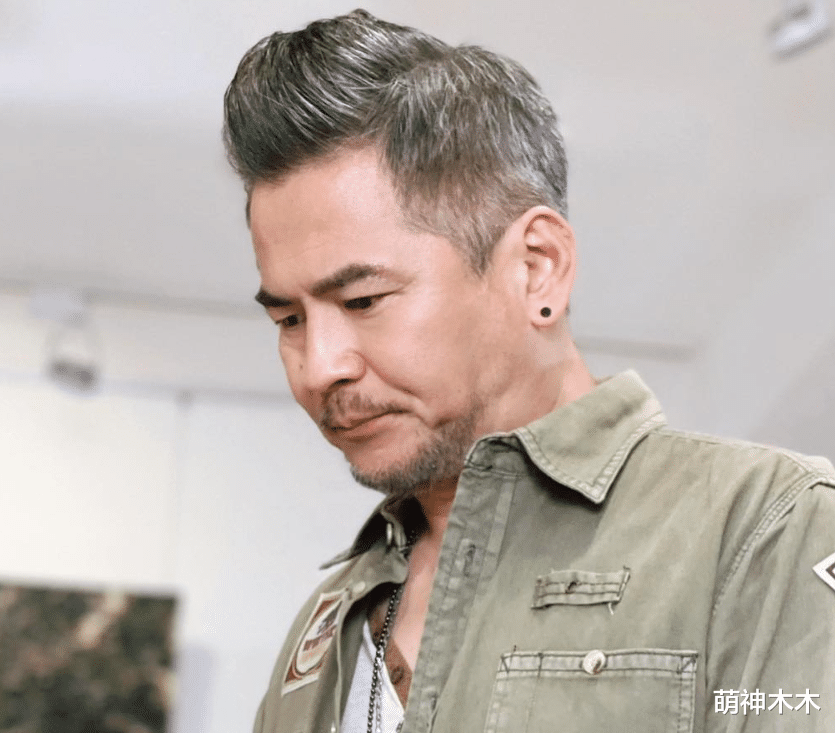 二胎|婚后就变了一个人！52岁男星娶小16岁老婆，买房不加名还催生二胎