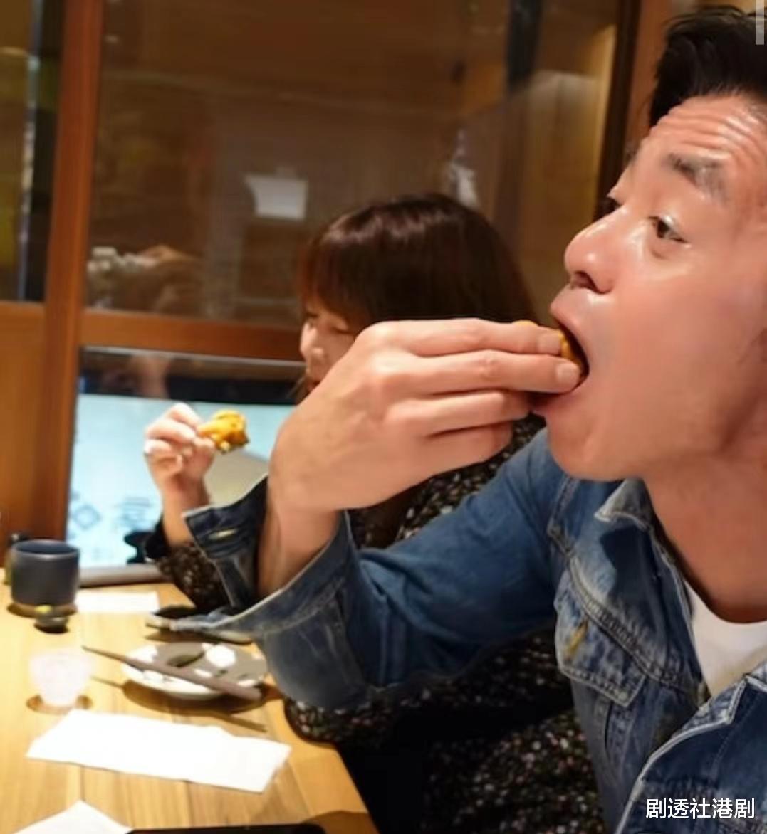 TVB|有望回归剧组？TVB前人气小花晒与旧搭档饭聚，曾因丑闻遭公司雪藏