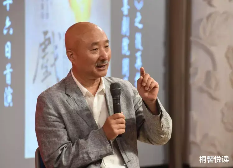 陈佩斯|陈佩斯:大街上有几个人脸上是带笑的?不是苦大仇深就是满脸抑郁