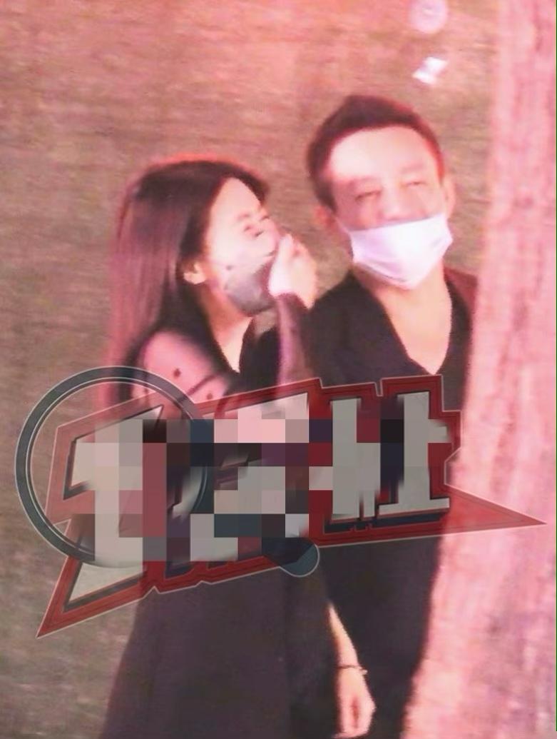 汪小菲|汪小菲疑似新恋情曝光,与女生街头牵手散步,女方漂亮不输大S