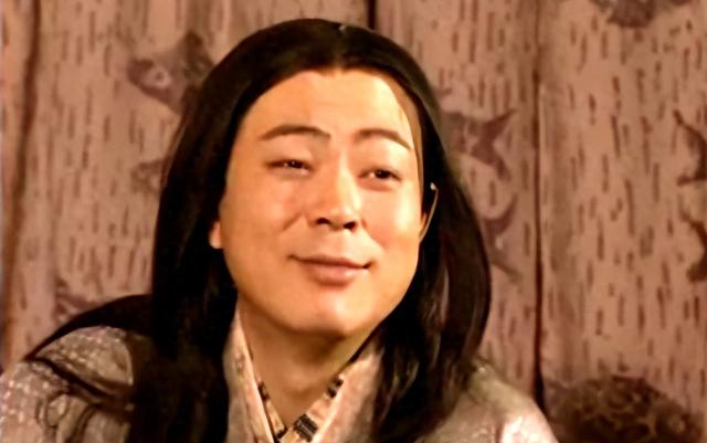 高亚麟:走红后娶小11岁娇妻，婚后瞒妻子抵押房产，真相令人动容