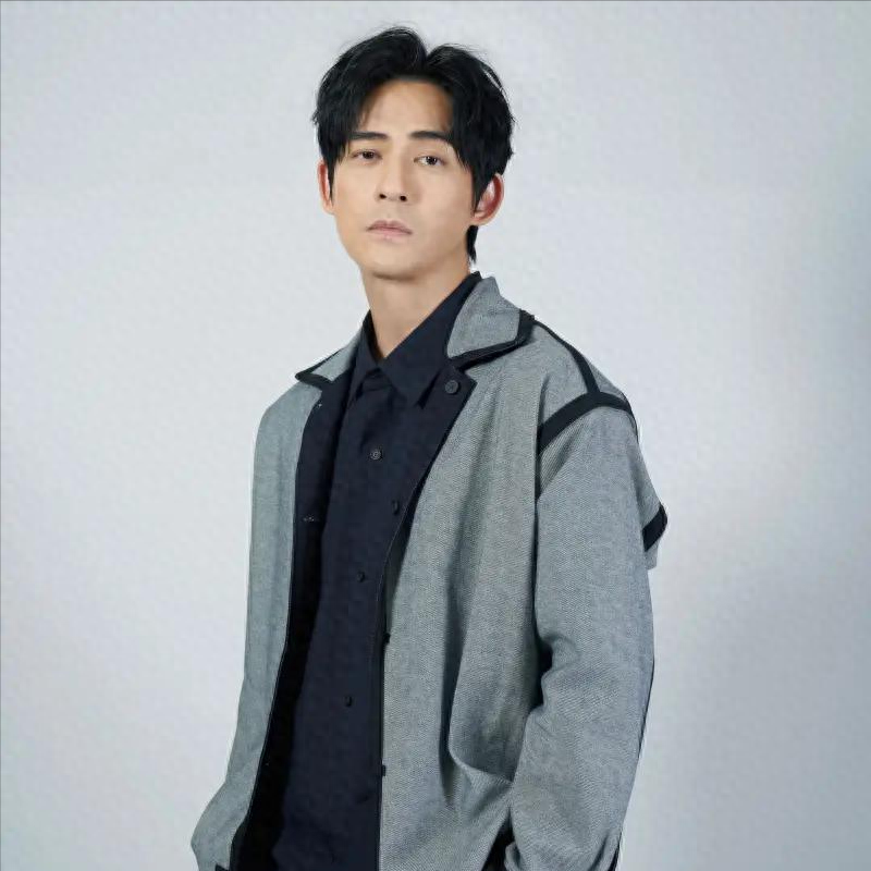 周渝民结婚8年公开与妻子相处细节,喻虹渊在婚姻里会不会太卑微