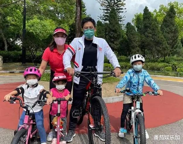 郭晶晶老公霍启刚升职!难怪霍英东怒斥:“娶到郭晶晶是高攀”