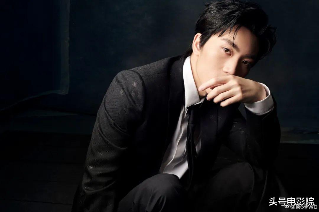 张艺谋|张艺谋拍《满江红》有私心!21岁大儿子首演父亲电影,你发现了吗