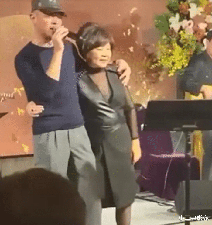 47岁林心如为父亲庆生,2万行头酒席排面,奢华程度引网友热议