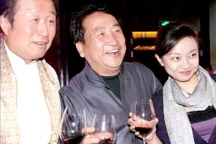 姜昆|姜珊：被父亲姜昆掐断明星梦，因一段相声被内涵，现44岁仍单身