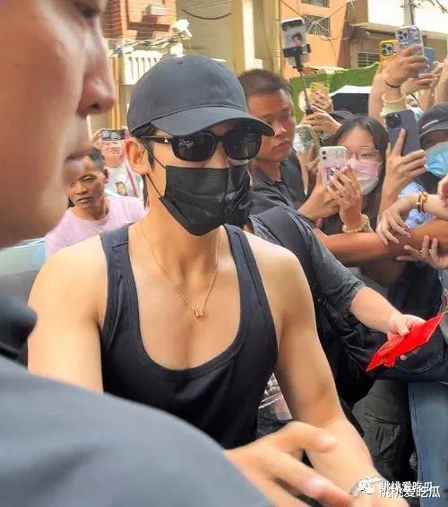 成毅压番王一博？于适媚粉？Lisa被光明会操控？檀健次秘密生子？