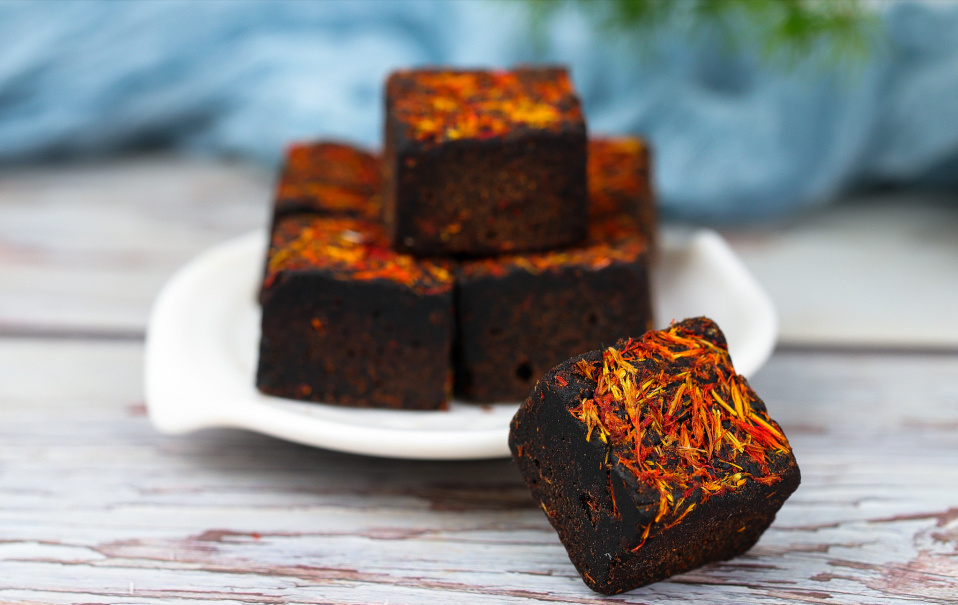 女人吃红糖好处多，但也不能“随便吃”，提醒：5个禁忌要牢记