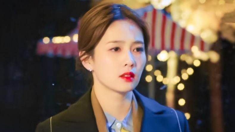 当25岁田曦薇“撞”上29岁白鹿，新片看了，一个无感，一个上瘾