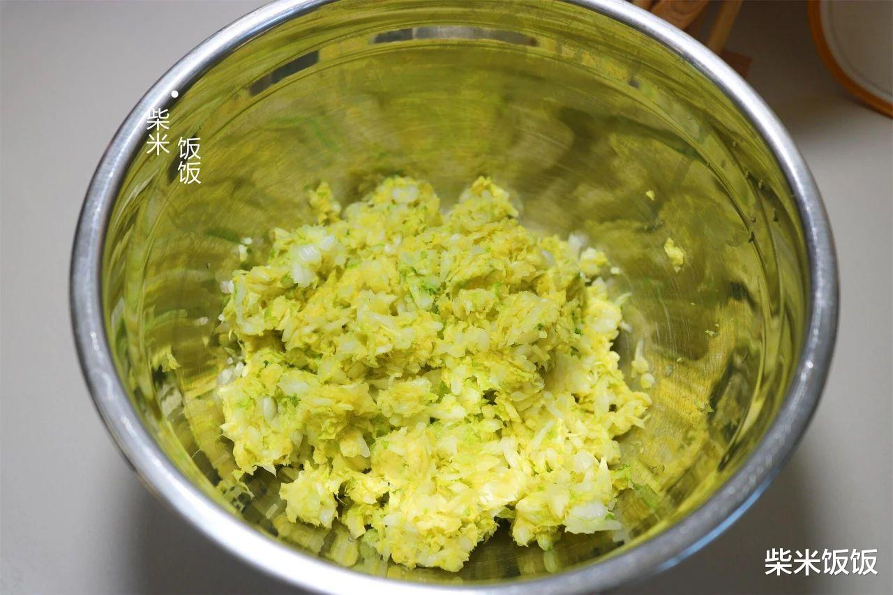 饺子|冬天吃饺子，这个馅是首选，软嫩鲜香又暖身，吃一次就爱上