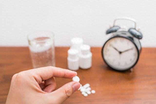 长期服用二甲双胍很伤肝？什么时候吃效果更佳？了解一下