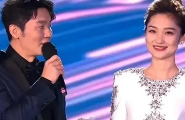 这一夜,为了看人笑话,内娱都“无底线”到这个地步了?