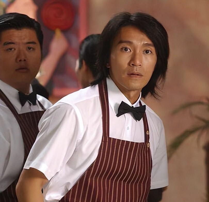 周星驰戏份全被删，成龙镜头能免则免，韩三平到底何许人也