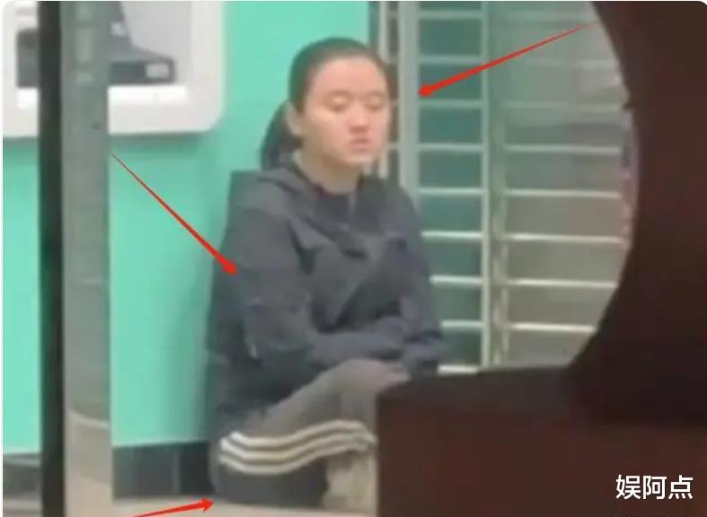 102岁杨振宁庆祝结婚20周年,对妻子称呼首曝光!48岁翁帆显害羞