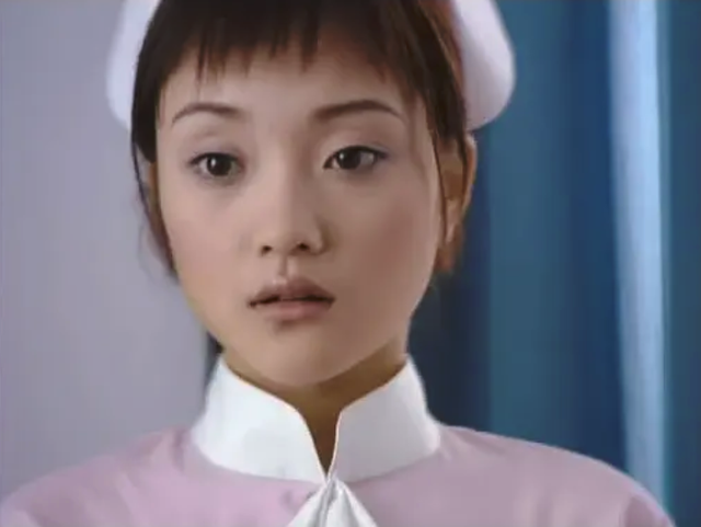 李小璐|李小璐复出直播，效仿董洁想成功“翻身”，圈内多位艺人被波及