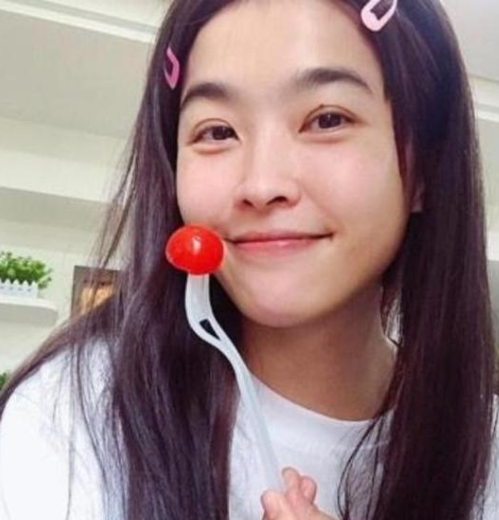 明星|口水过敏、天生没子宫,这些明星的“隐疾”,困扰他们很久了