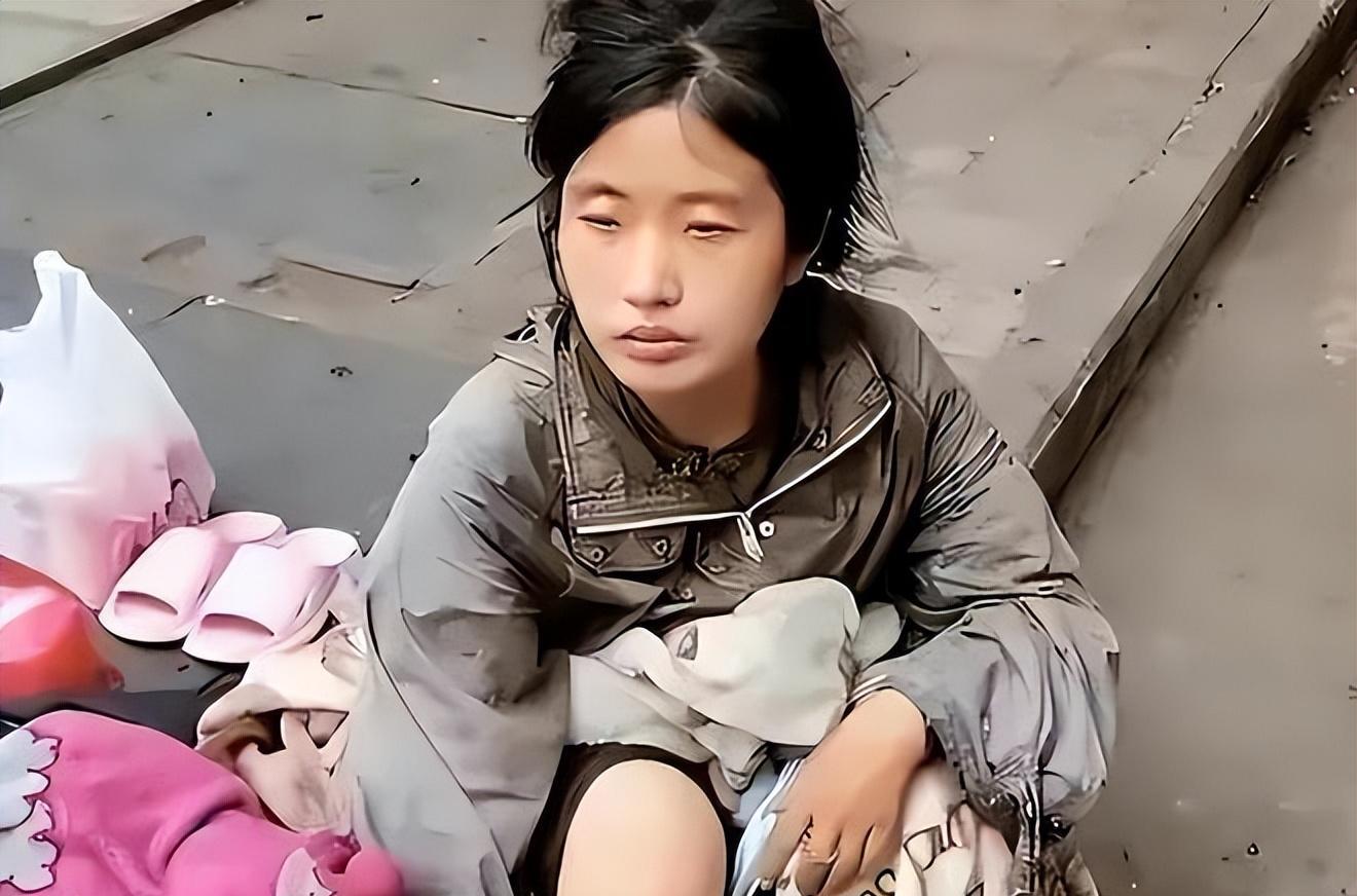 杨天真|深圳流浪女：我本科毕业皮肤白皙，宁愿翻垃圾桶为生，也绝不上班