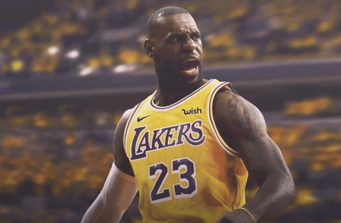 勒布朗·詹姆斯|?詹姆斯20年职业生涯，把哪个球员带成全明星？说出来你可能不信