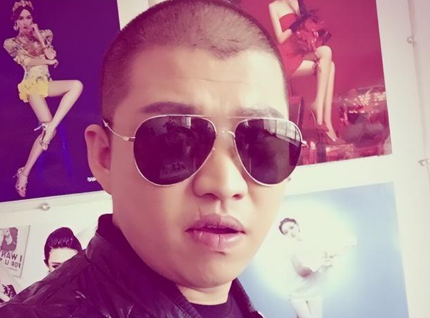 网红二子爷被助理侵吞900万公款,欲重返驴家,开出1500万签约费 - 娱乐