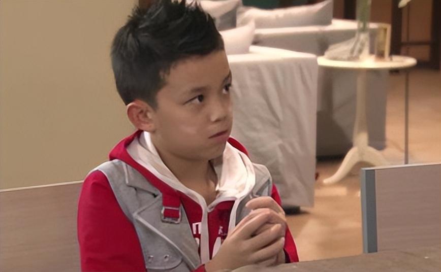 吴磊的“落魄”，是娱乐圈的“悲哀”