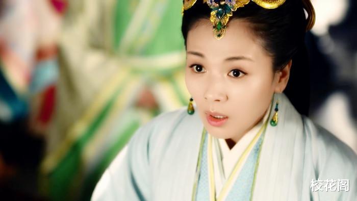 明明演技不咋地,却被捧成“老戏骨”,这8位演员演什么都一个样