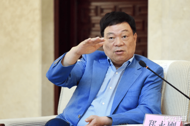 主持人|主持人周婷：嫁给大30岁富豪郑永刚，生下3个孩子，如今与继子争夺遗产