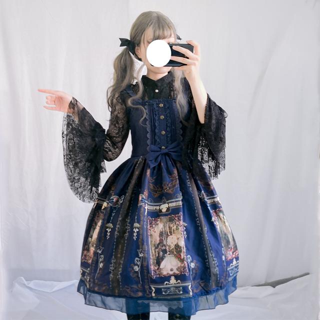 洛丽塔|你如何看待穿洛丽塔上学、上班的人?