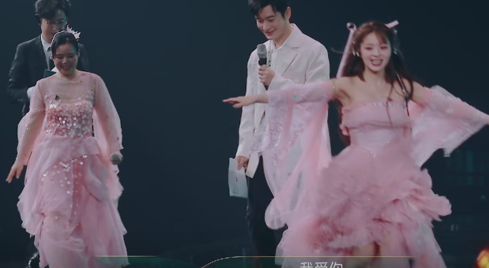 姐姐|看了四年浪姐，头一次见到“学霸”划水