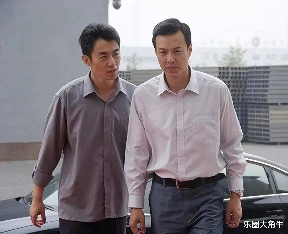 47岁演员朱铁:陪母亲战胜乳腺癌,把普通教师妻子宠成公主