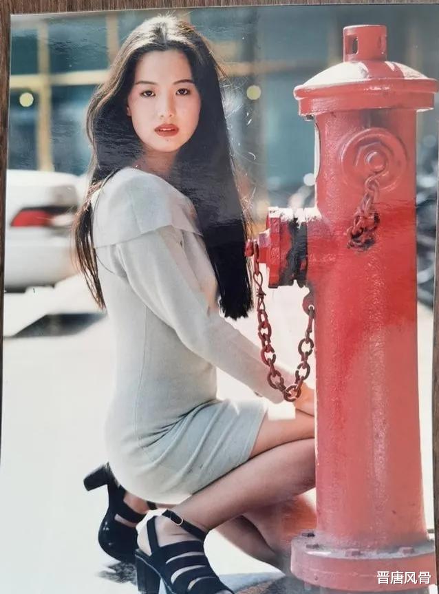 郑秀文|郑秀文的身材告诉你:“排骨精”一点都不美,身材丰腴才是真绝色