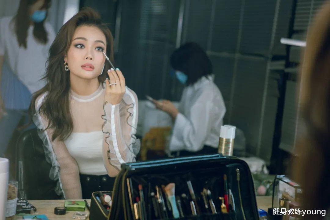 容祖儿瘦了21斤,养成这5个习惯,瘦的健康