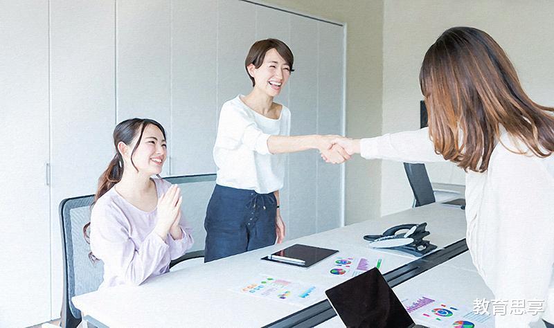 求职|上海36岁设计师被HR喊叔，求职遭拒因为年龄不合适