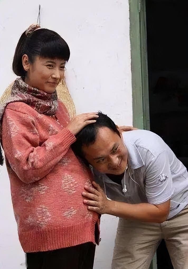 41岁结婚生子44岁与田亮对簿公堂离婚，被骂同性恋的她现状如何？