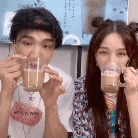 明星 假发假臀假腹肌假身高，明星除了性别，还有什么是真的