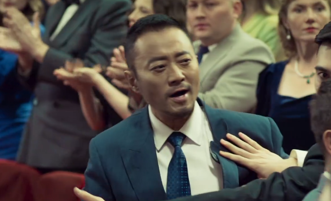 看了《莫斯科行动》，发现演技不能比较，因为优劣之间一目了然