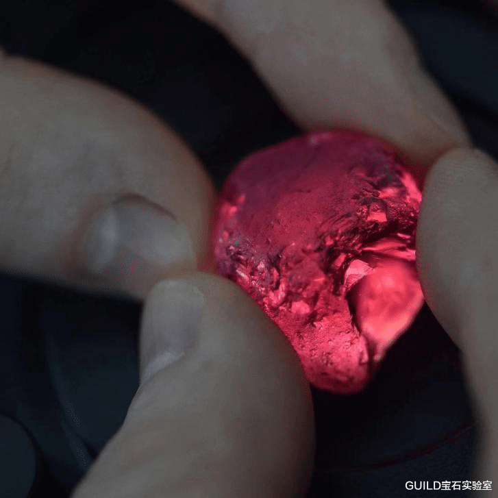 宝石|小吉笔记 | 苏富比——55.22ctFura之星